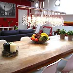 Boathotel Seven 아파트 로테르담