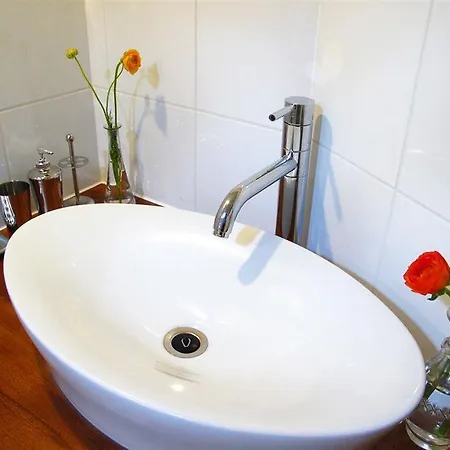 Boathotel Seven 3* Rotterdam