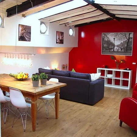 Boathotel Seven Apartamento 3*
